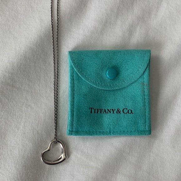 Elsa Peretti for Tiffany & Co Silver Open Heart Necklace - Picture 7 of 11